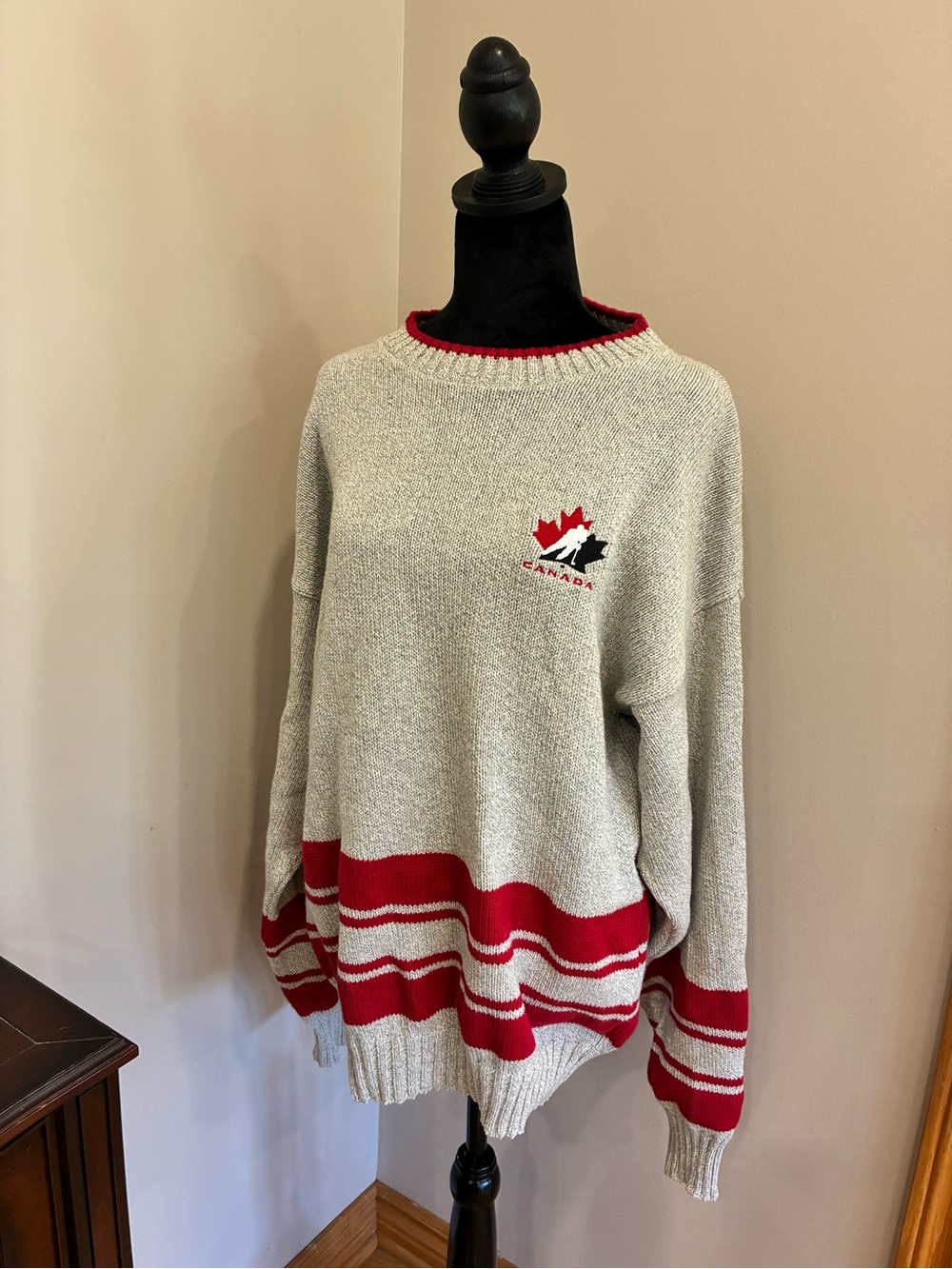Vintage 90s Headline Sports Canada Hockey Knit Sweater L Oversized